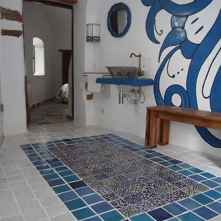 Casas De La Juderia, Juderia Nueva * Caces